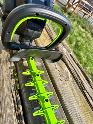 82v Hedge Trimmer